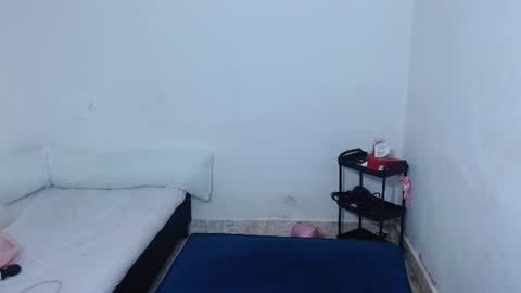  estefania online show from July 2026 09:25:02 AM