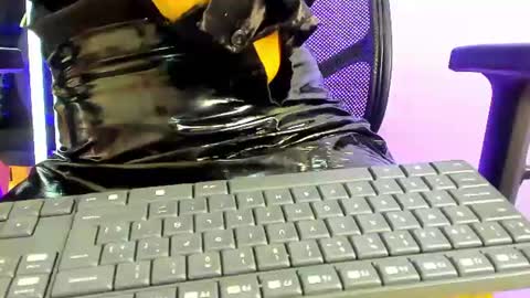 ISABELLA online show from June 2026 06:10:01 PM