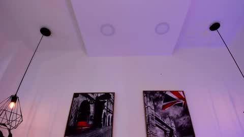  Isabel Lopez online show from February 2025 03:08:01 PM