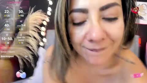 Snapshot of isabella_lt chatting on February 2025 05:20:02 PM online show from February 2025 05:20:02 PM