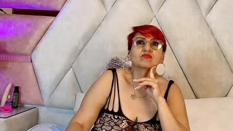 isabella_luxet online show from May 2026 08:06:02 PM