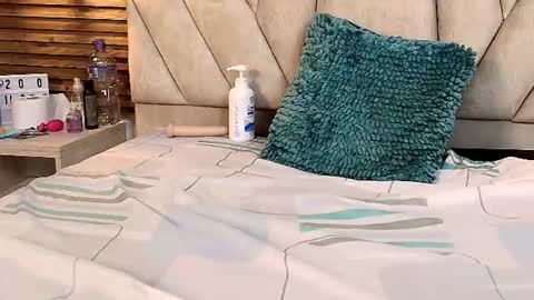 isabella_luxet online show from June 2026 03:22:01 PM