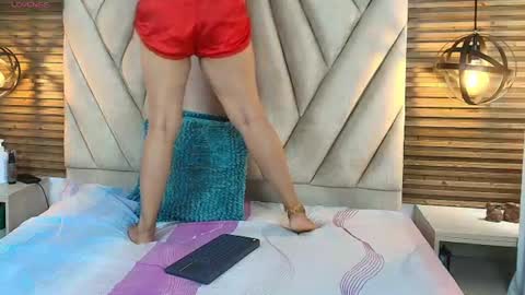 isabella_luxet online show from July 2026 04:55:01 PM