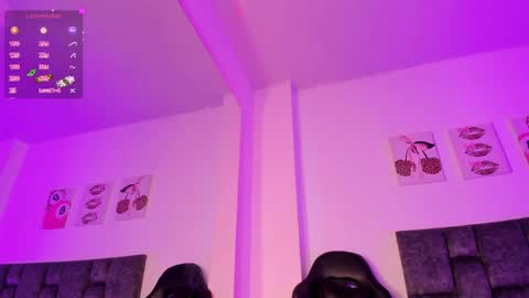 Isabella Moon9 online show from May 2026 11:18:01 AM
