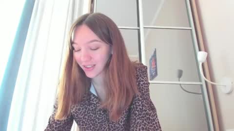 Isabella Noir online show from May 2026 10:33:02 AM