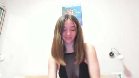 Isabella Noir online show from June 2026 07:12:02 PM