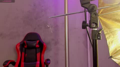 Snapshot of isabella_nowa chatting on March 2026 11:37:02 AM Isabella Nowa online show from March 2026 11:37:02 AM