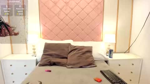 Snapshot of isabella_roa chatting on February 2026 03:24:01 AM Isabella online show from February 2026 03:24:01 AM