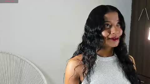Snapshot of isabella_savina chatting on June 2026 12:35:01 AM Isabella online show from June 2026 12:35:01 AM