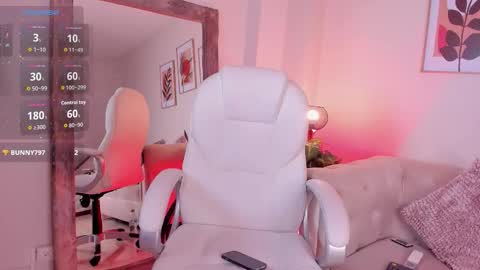 isabella_winkler online show from November 2025 06:40:01 PM