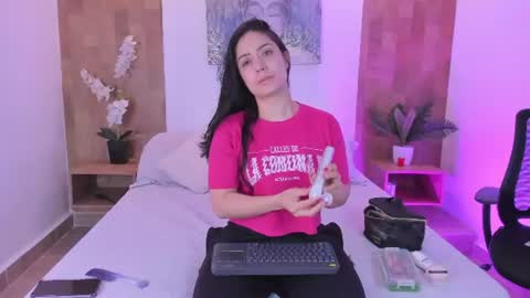 isabella_winkler online show from June 2026 11:03:01 AM