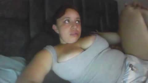isabellaa_hills_ online show from May 2026 02:19:02 AM