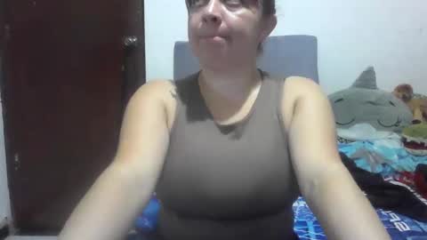 isabellaa_hills_ online show from June 2026 01:16:02 AM