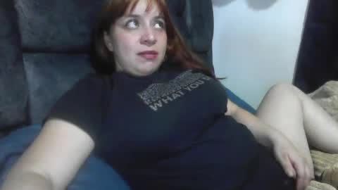 isabellaa_hills_ online show from July 2026 02:17:02 AM