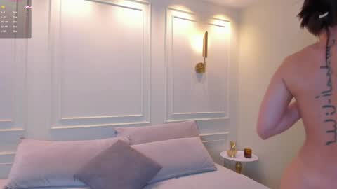 Snapshot of isabellaa_palacios chatting on April 2026 05:42:02 PM isabellaa_palacios online show from April 2026 05:42:02 PM