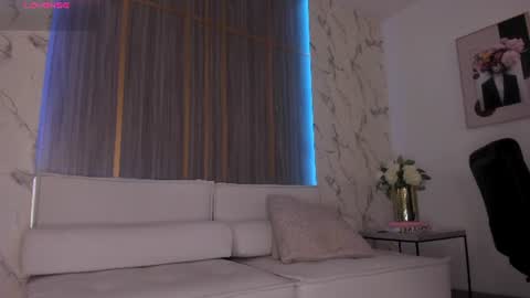 Isabella online show from June 2026 03:05:02 AM