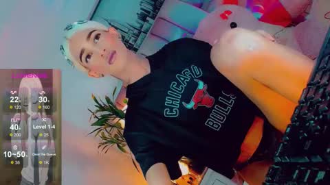isabellagirs online show from June 2026 06:30:01 AM