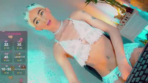 isabellagirs online show from July 2026 01:26:01 PM