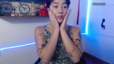 Snapshot of isabellakoff chatting on January 2025 12:04:02 PM Tati - online show from January 2025 12:04:02 PM