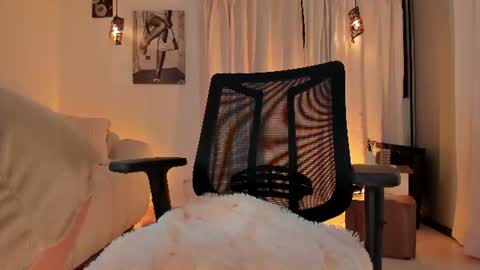 ISABELLA  online show from June 2026 05:28:01 PM