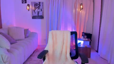 ISABELLA  online show from June 2026 08:26:02 PM