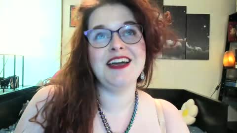 Snapshot of isabellamariedarcy chatting on June 2026 08:33:02 PM isabellamariedarcy online show from June 2026 08:33:02 PM
