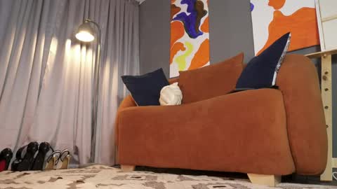 Help me with your follow independent model isabela online show from May 2026 08:06:02 PM