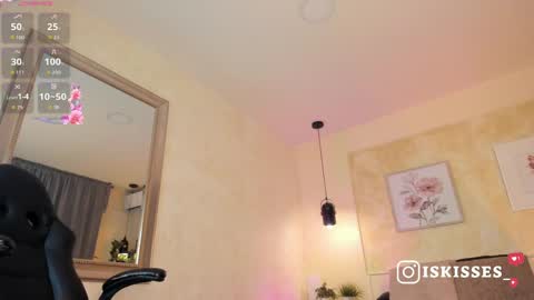   online show from May 2026 03:45:01 AM