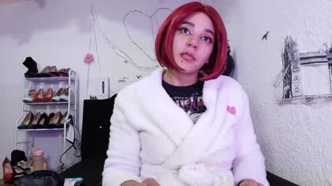 isabelle_sara online show from May 2026 07:56:02 PM