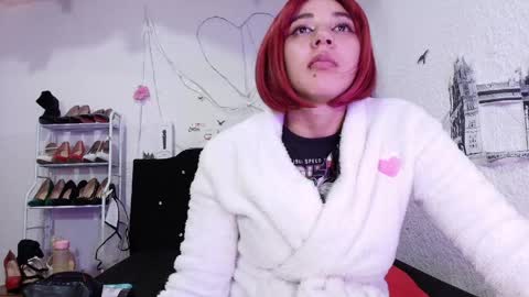 isabelle_sara online show from May 2026 08:18:02 PM