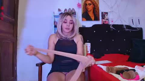 Snapshot of isabelle_sara chatting on July 2026 08:49:02 PM isabelle_sara online show from July 2026 08:49:02 PM