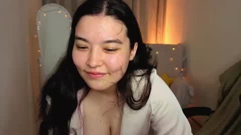 isabellebliz online show from July 2026 09:43:01 PM