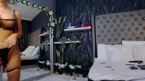 IsabelleEthan online show from January 2025 02:04:01 AM