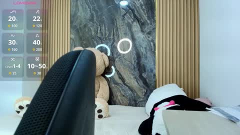 ISADORA online show from February 2026 10:22:02 AM