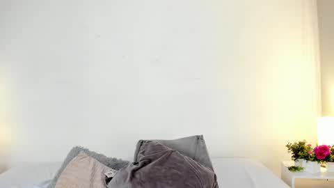 Snapshot of isameow chatting on December 2024 11:13:01 PM isameow online show from December 2024 11:13:01 PM