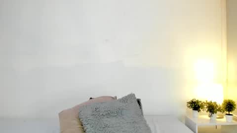 Snapshot of isameow chatting on February 2025 01:21:01 AM isameow online show from February 2025 01:21:01 AM