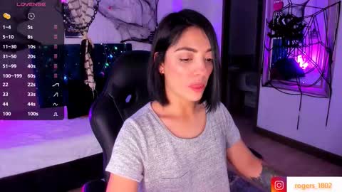 isabel  online show from October 2025 06:19:02 PM