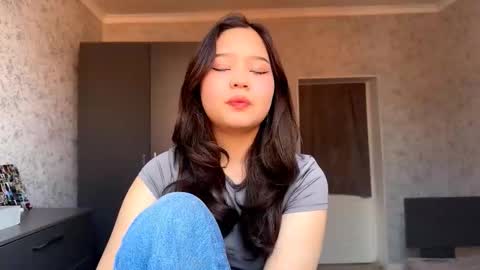 isascullark online show from February 2026 06:39:02 AM