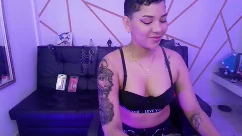 isabela online show from September 2025 08:53:01 PM