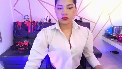 isabela online show from October 2025 08:29:02 PM