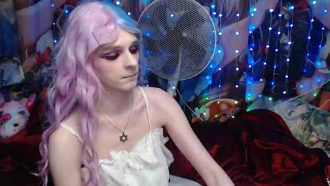 Sele online show from May 2026 10:44:02 PM