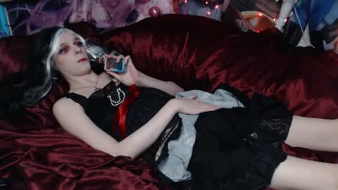 Sele online show from June 2026 10:21:02 PM