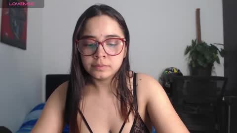 Snapshot of isemma chatting on January 2025 03:52:02 AM Emma online show from January 2025 03:52:02 AM