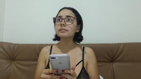 Snapshot of isemma chatting on September 2025 01:55:01 AM Emma online show from September 2025 01:55:01 AM