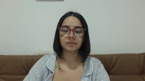 Snapshot of isemma chatting on September 2025 03:55:02 AM Emma online show from September 2025 03:55:02 AM