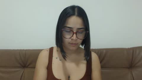 Snapshot of isemma chatting on October 2025 02:07:01 AM Emma online show from October 2025 02:07:01 AM