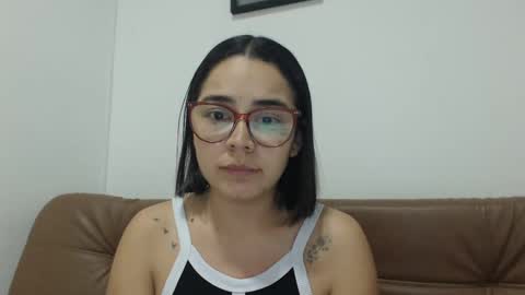 Snapshot of isemma chatting on October 2025 03:37:01 AM Emma online show from October 2025 03:37:01 AM