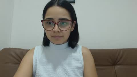 Snapshot of isemma chatting on November 2025 03:23:02 AM Emma online show from November 2025 03:23:02 AM