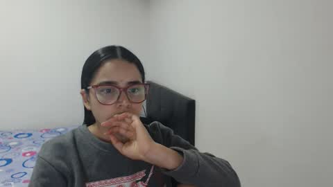 Snapshot of isemma chatting on January 2026 01:31:02 AM Emma online show from January 2026 01:31:02 AM