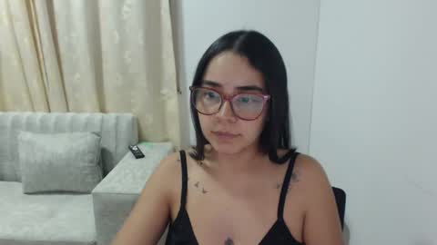 Snapshot of isemma chatting on February 2026 03:56:02 AM Emma online show from February 2026 03:56:02 AM